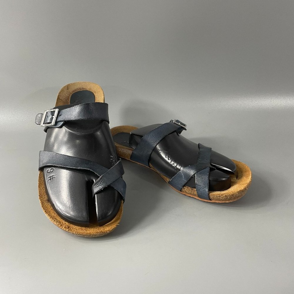 Yokono Grayish Blue Leather Top Flip-flop Sandals, Size 8